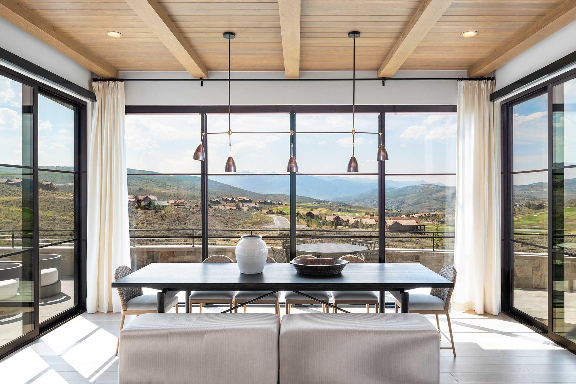 Western Window Systems Simulated Steel Line